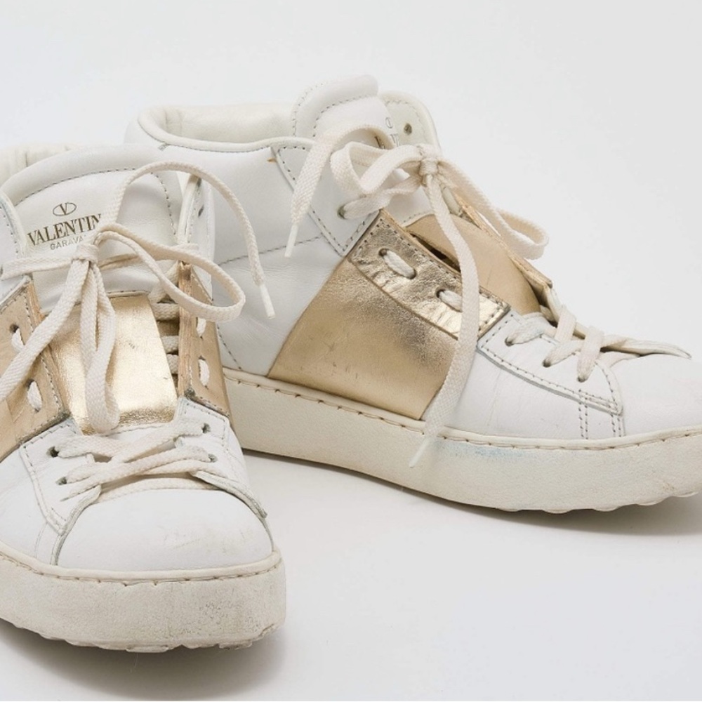 Valentino White and Gold Leather Sneakers